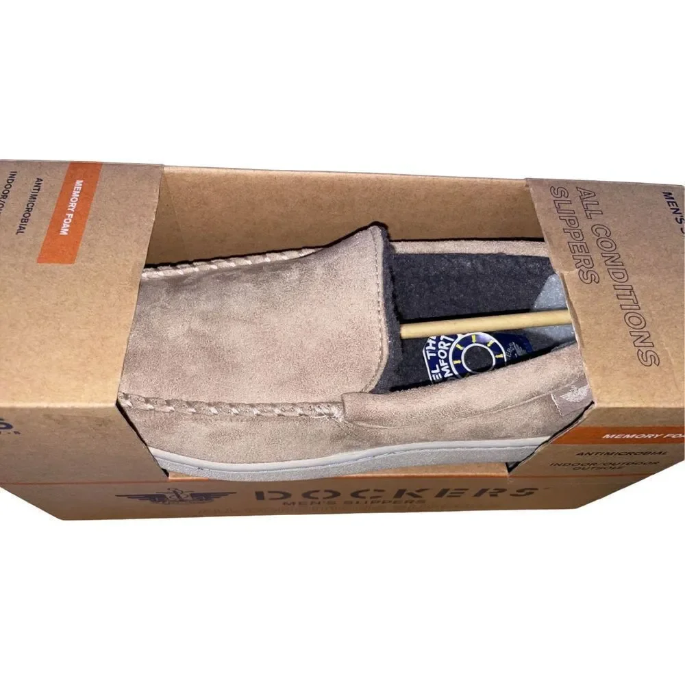 NEW MENS DOCKERS ALL CONDITION INDOOR/OUTDOOR MEMORY FOAM SLIPPER SMALL 7-8 TAN